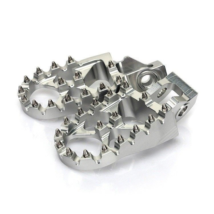 Sản xuất hàng loạt nhỏ tùy chỉnh CNC Máy kim loại nhôm hiệu suất cao xe máy Dirt Bike Footpegs